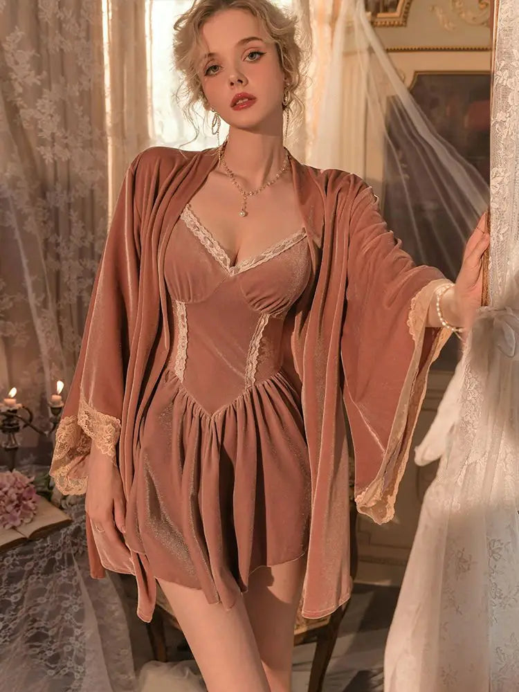 Douceur Muse- Lace Velvet French Nightgown